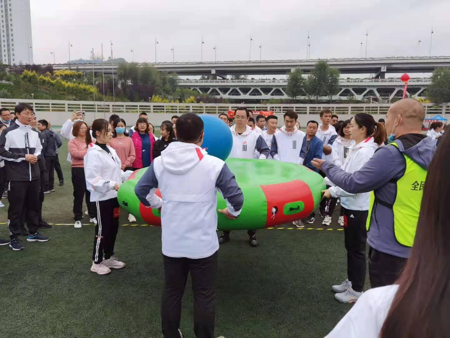 运动会4.jpg 运动会4.jpg