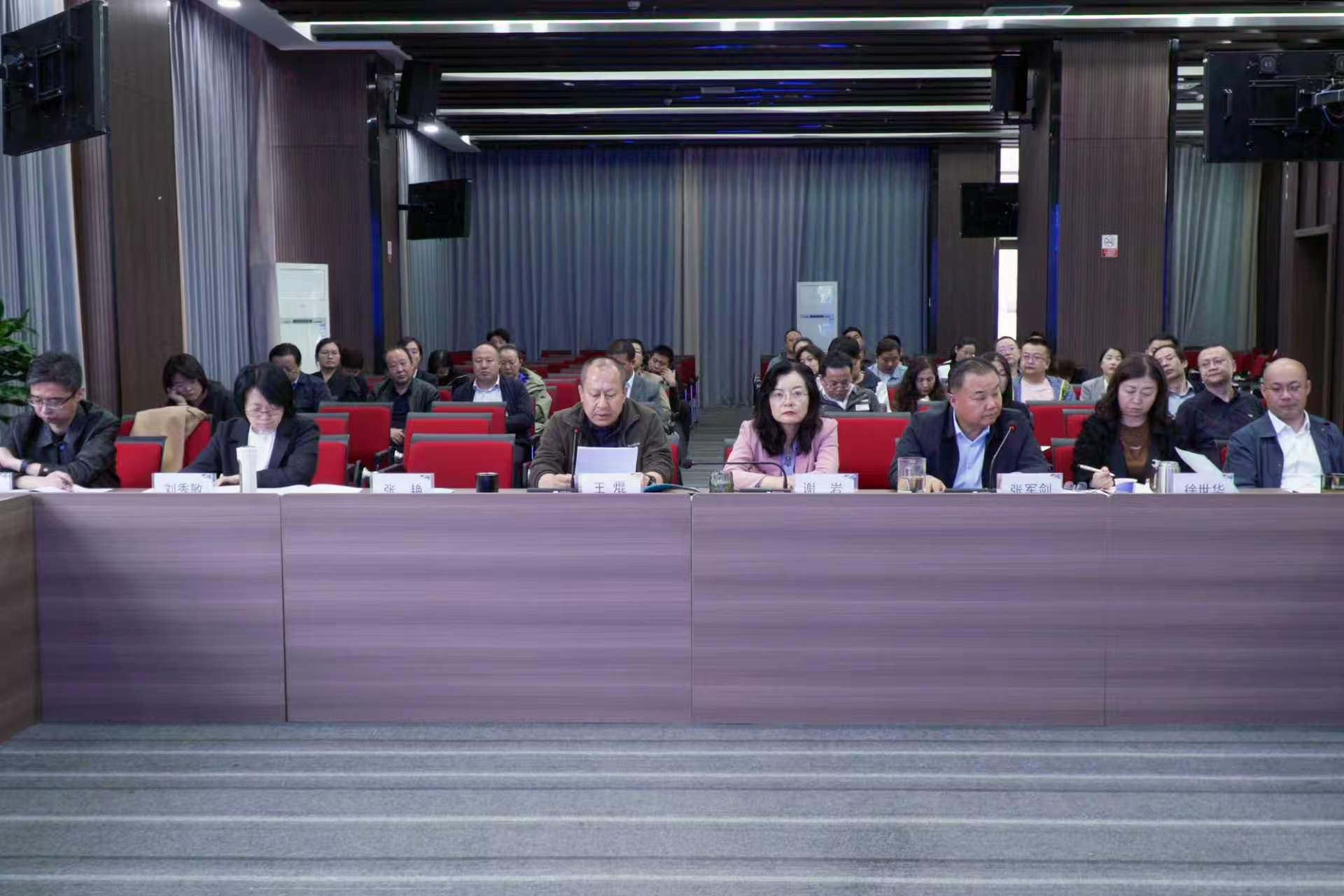 经营封面.jpg